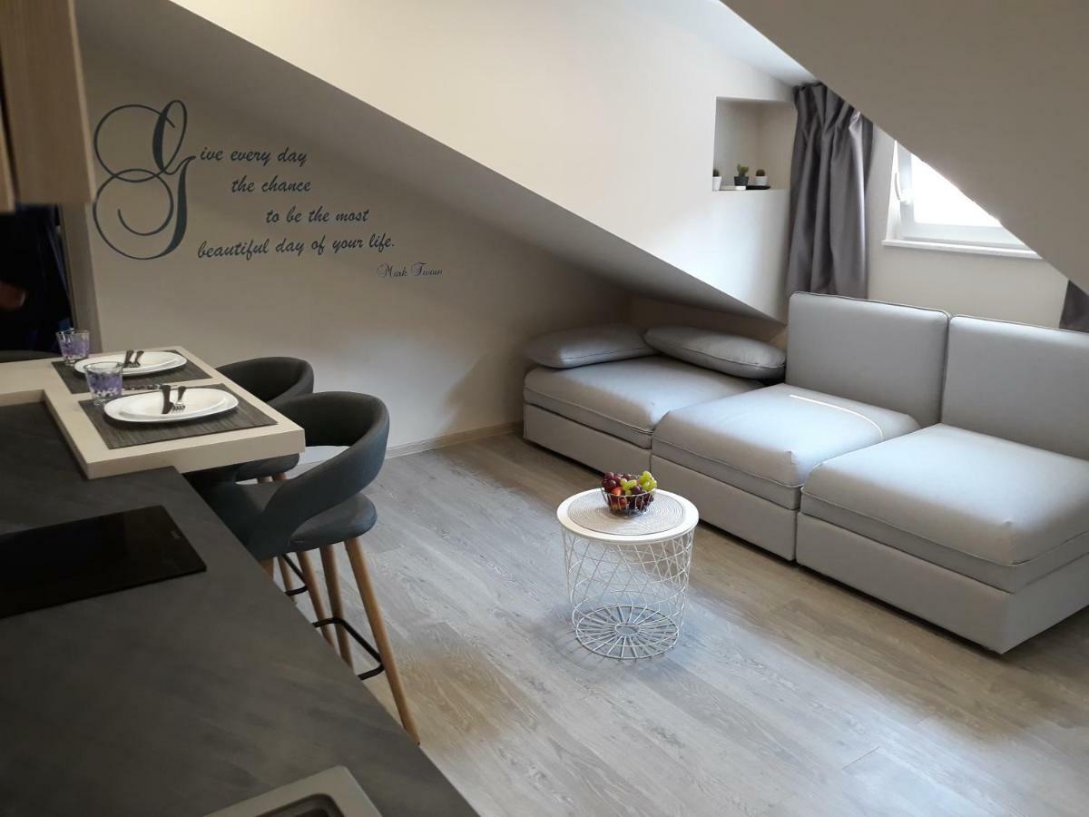 Center Apartment Dalu Pula Dış mekan fotoğraf