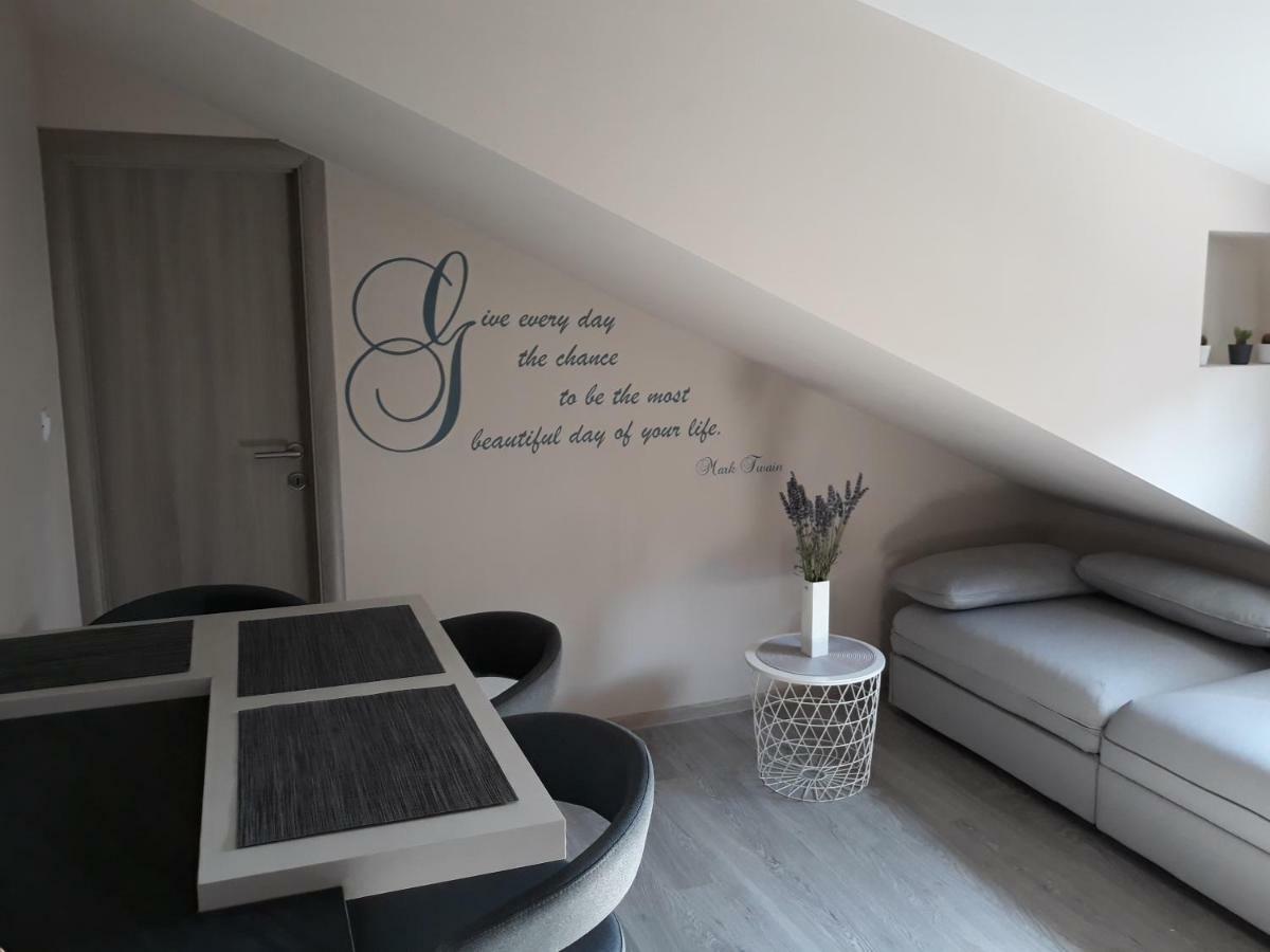 Center Apartment Dalu Pula Dış mekan fotoğraf